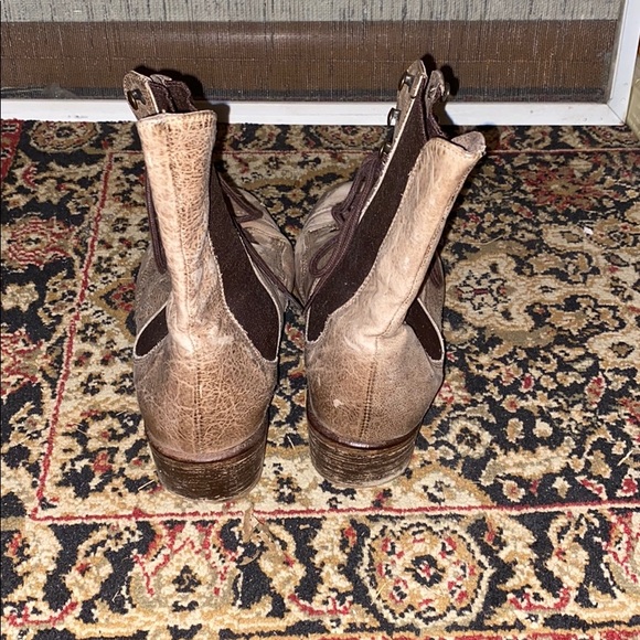 Steve Madden leather combat boots - Picture 3 of 6